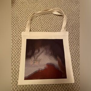 Sza “Shirt” Single Tote